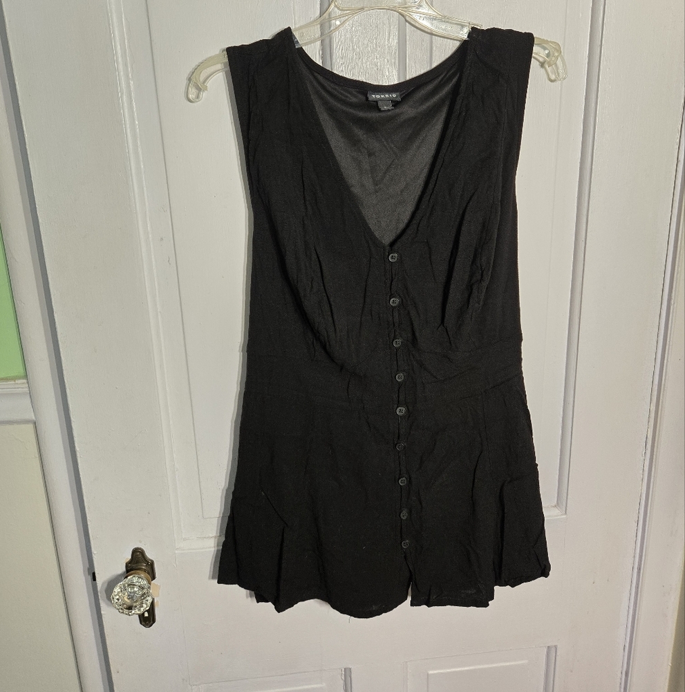 Torrid Black Sleeveless Buttoned Top Size 2X